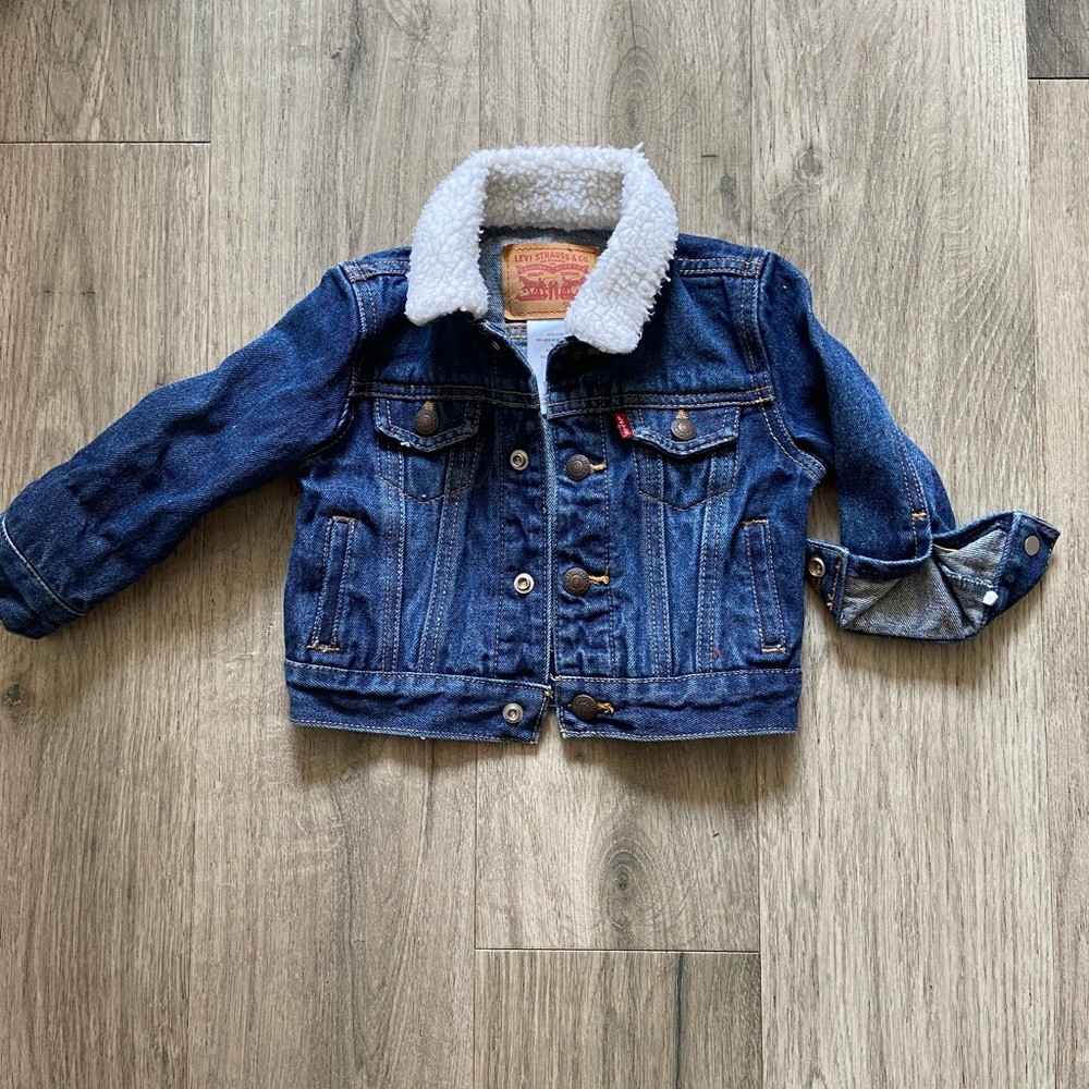 12M Levi’s Denim Jacket with Sherpa Lined Collar